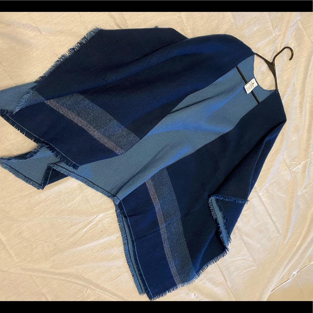 Woolrich Reversible cover up blanket